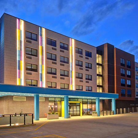 Tru By Hilton Manchester Downtown Екстериор снимка